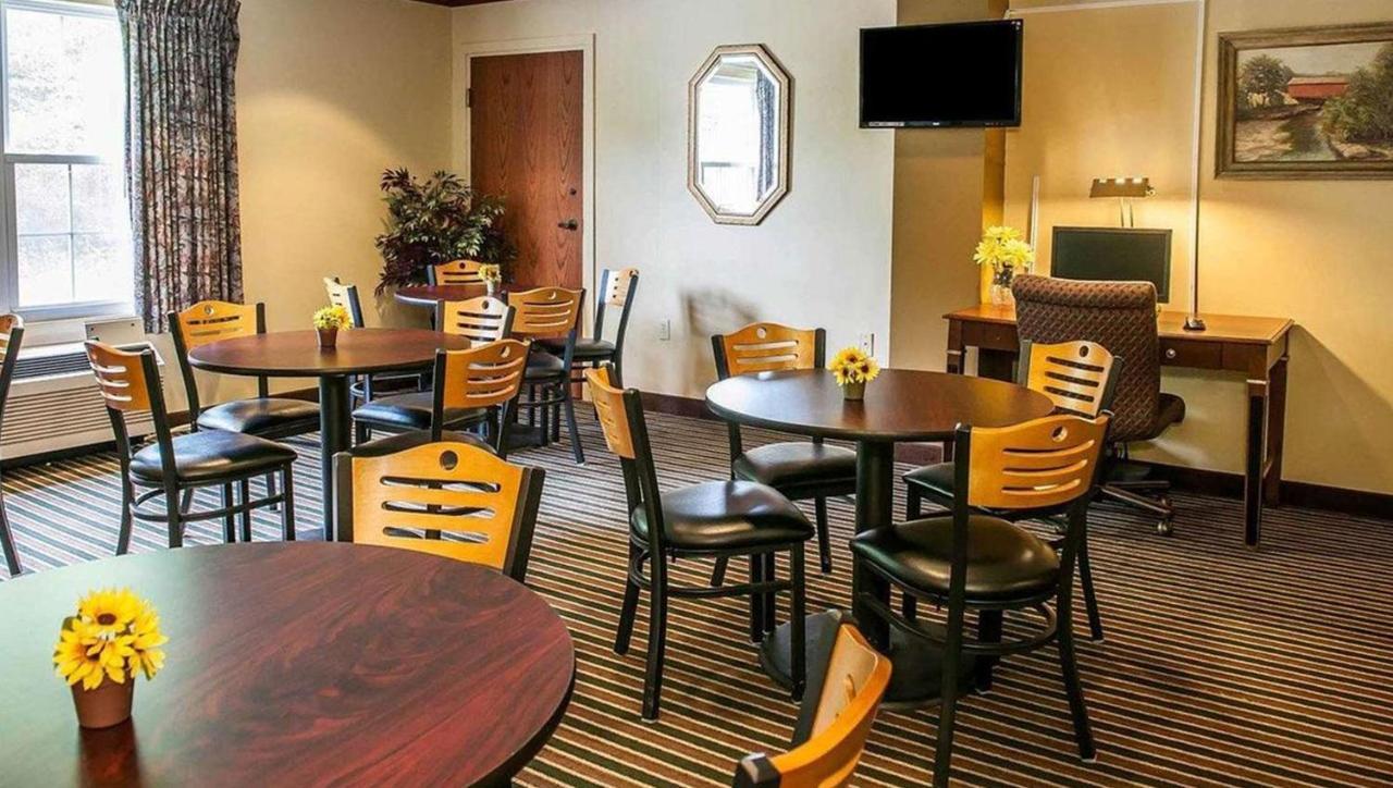 Royal Inn Rockville エクステリア 写真